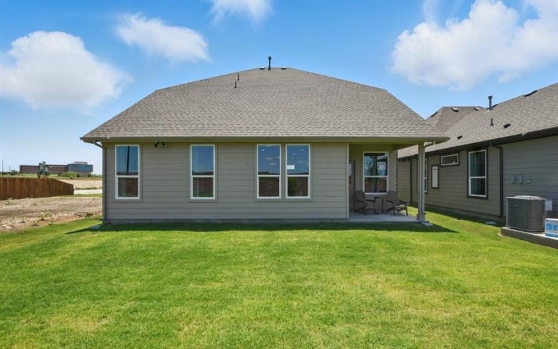 1809 SWALLOW Street, Denton, TX 76205, 5 Habitaciones Habitaciones , ,5 BañosBaños,Residential,En Venta,1809 SWALLOW Street,0,21030760