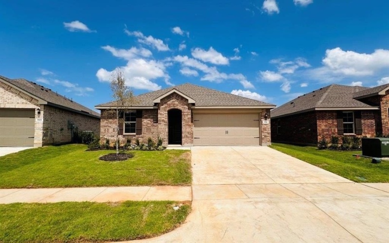 556 CRESTRIDGE Drive N, Cleburne, TX 76033, 4 Habitaciones Habitaciones , ,2 BañosBaños,Residential,En Venta,556 CRESTRIDGE Drive N,0,21031341