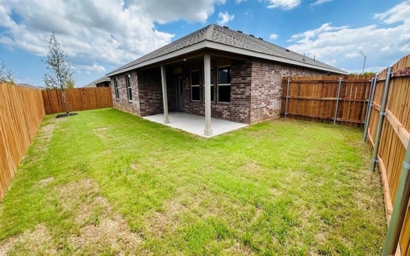 556 CRESTRIDGE Drive N, Cleburne, TX 76033, 4 Habitaciones Habitaciones , ,2 BañosBaños,Residential,En Venta,556 CRESTRIDGE Drive N,0,21031341