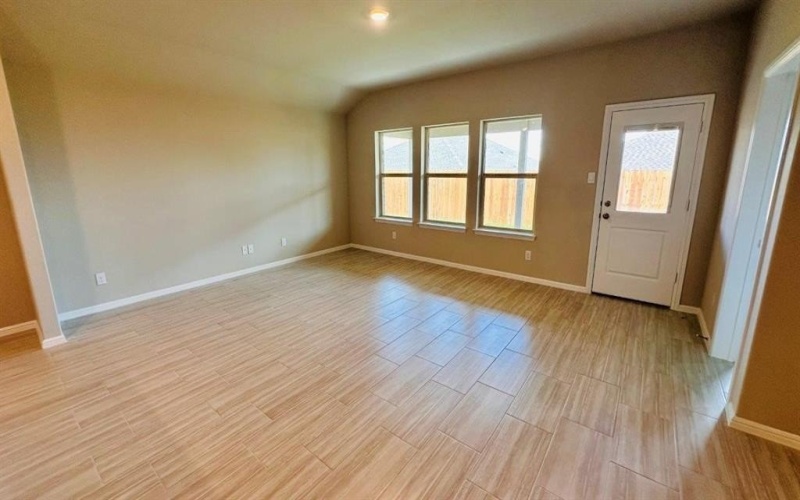 556 CRESTRIDGE Drive N, Cleburne, TX 76033, 4 Habitaciones Habitaciones , ,2 BañosBaños,Residential,En Venta,556 CRESTRIDGE Drive N,0,21031341