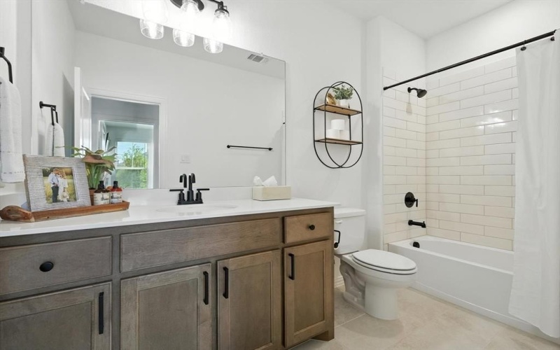 5116 Shady Grove Lane, Argyle, TX 76226, 4 Bedrooms Bedrooms, ,3 BathroomsBathrooms,Residential,For Sale,5116 Shady Grove Lane,0,21031616