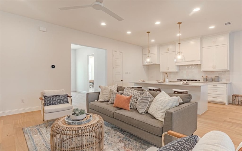 2152 Village Walk Place, Aledo, TX 76008, 4 Bedrooms Bedrooms, ,3 BathroomsBathrooms,Residential,For Sale,2152 Village Walk Place,0,21031836
