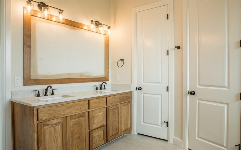 1040 Bermes Court, Brock, TX 76087, 3 Bedrooms Bedrooms, ,2 BathroomsBathrooms,Residential,For Sale,1040 Bermes Court,0,21031959