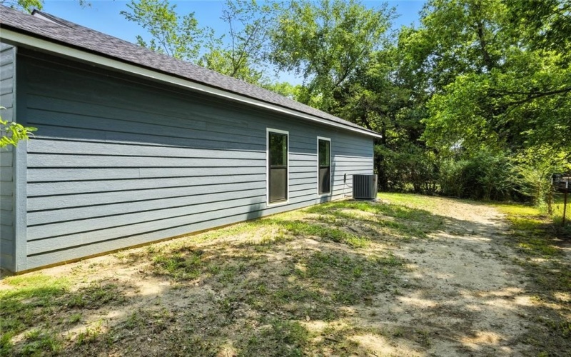 1019 SW 5th Street, Cooper, TX 75432, 3 Bedrooms Bedrooms, ,2 BathroomsBathrooms,Residential,For Sale,1019 SW 5th Street,0,21031996