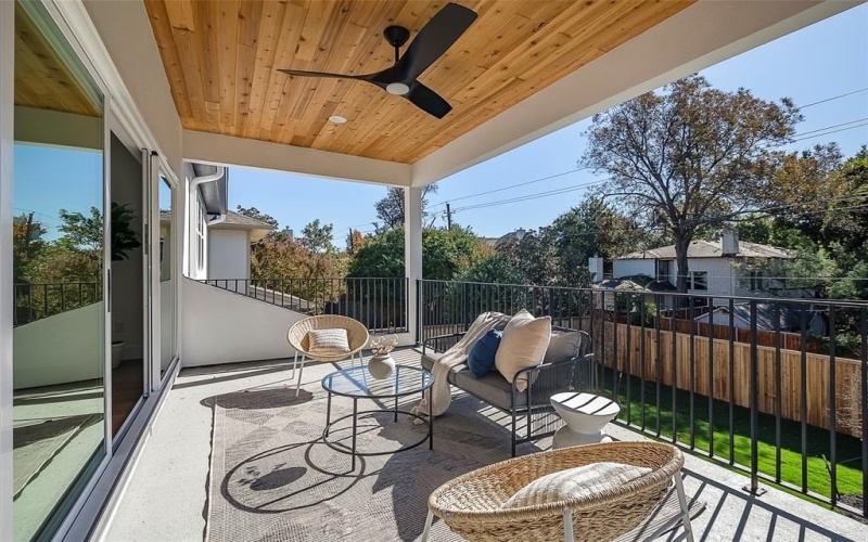 6126 Velasco Avenue, Dallas, TX 75214, 4 Habitaciones Habitaciones , ,5 BañosBaños,Residential,En Venta,6126 Velasco Avenue,0,21032015