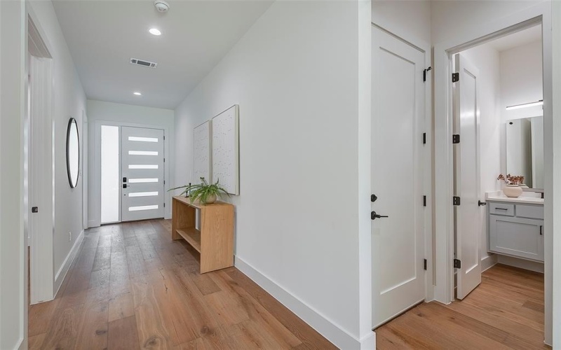 6126 Velasco Avenue, Dallas, TX 75214, 4 Habitaciones Habitaciones , ,5 BañosBaños,Residential,En Venta,6126 Velasco Avenue,0,21032015