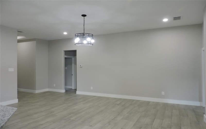 210 Holiday Drive, Gun Barrel City, TX 75156, 3 Habitaciones Habitaciones , ,2 BañosBaños,Residential,En Venta,210 Holiday Drive,0,21032038