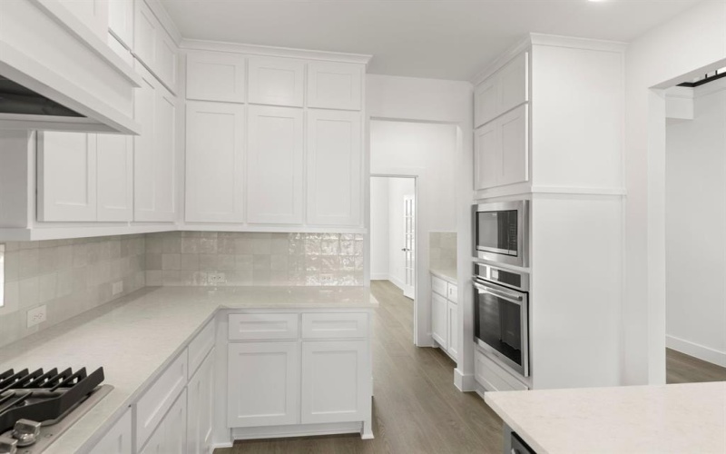 2012 Burriana, Little Elm, TX 75068, 5 Bedrooms Bedrooms, ,5 BathroomsBathrooms,Residential,For Sale,2012 Burriana,0,21032053