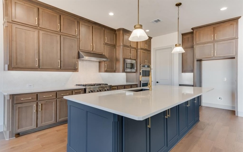 3552 Melvina Drive, Frisco, TX 75033, 4 Bedrooms Bedrooms, ,5 BathroomsBathrooms,Residential,For Sale,3552 Melvina Drive,0,21032165