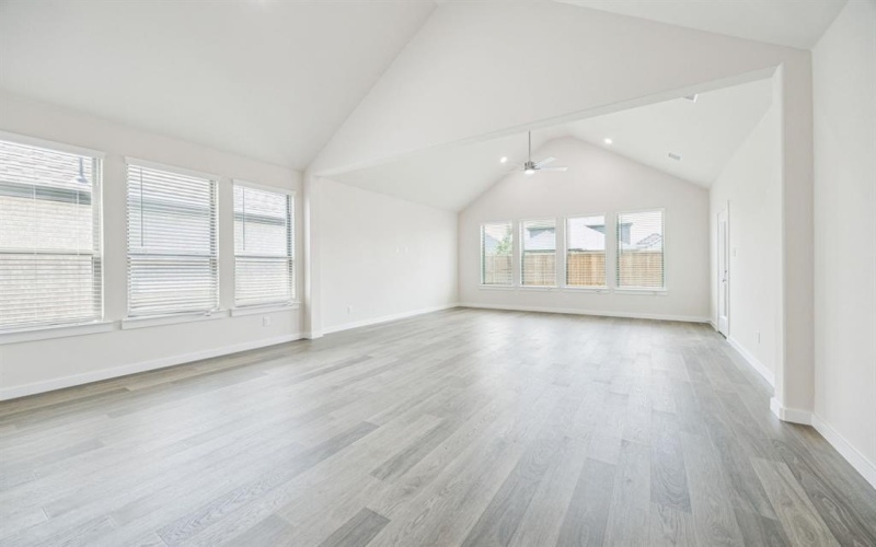 10500 Starpoint Road, Fort Worth, TX 76126, 4 Bedrooms Bedrooms, ,3 BathroomsBathrooms,Residential,For Sale,10500 Starpoint Road,0,21032168