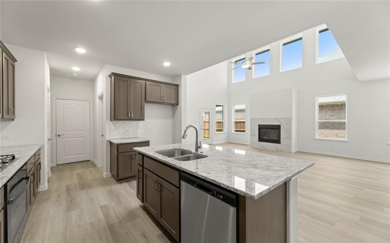 212 Golden Run Drive, Fate, TX 75189, 4 Habitaciones Habitaciones , ,2 BañosBaños,Residential,En Venta,212 Golden Run Drive,0,21032218