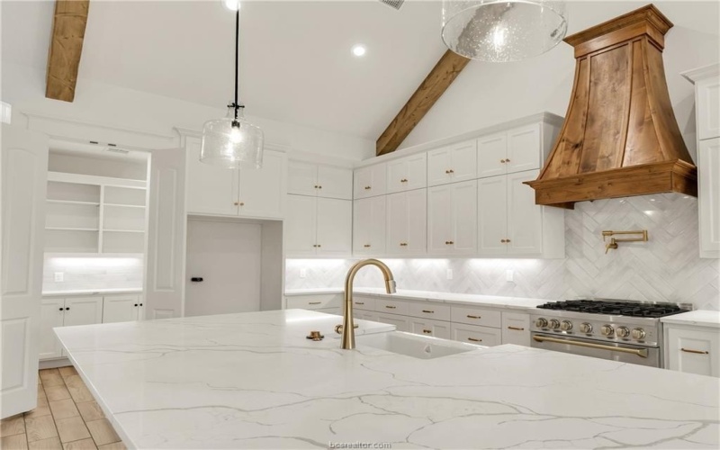 5683 Mill Water Court, Bryan, TX 77808, 5 Habitaciones Habitaciones , ,5 BañosBaños,Residential,En Venta,5683 Mill Water Court,0,25008892