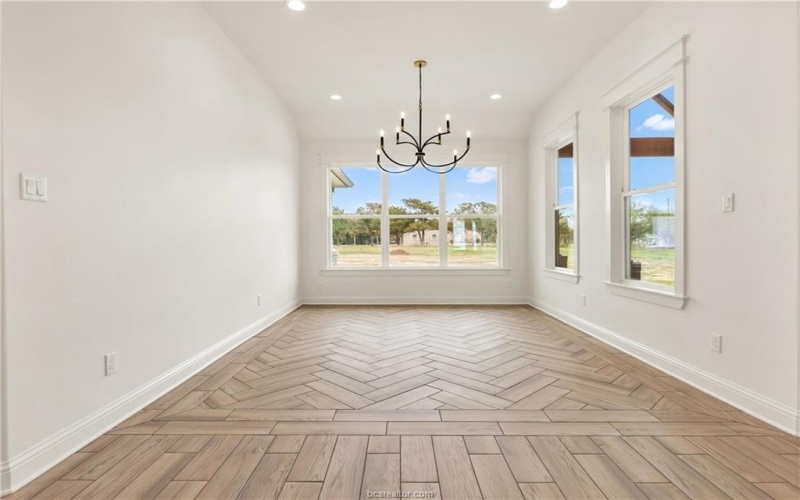 5683 Mill Water Court, Bryan, TX 77808, 5 Habitaciones Habitaciones , ,5 BañosBaños,Residential,En Venta,5683 Mill Water Court,0,25008892