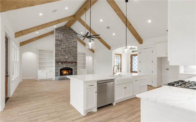 5683 Mill Water Court, Bryan, TX 77808, 5 Habitaciones Habitaciones , ,5 BañosBaños,Residential,En Venta,5683 Mill Water Court,0,25008892