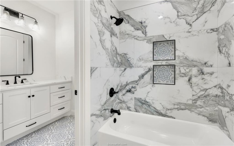 5683 Mill Water Court, Bryan, TX 77808, 5 Habitaciones Habitaciones , ,5 BañosBaños,Residential,En Venta,5683 Mill Water Court,0,25008892