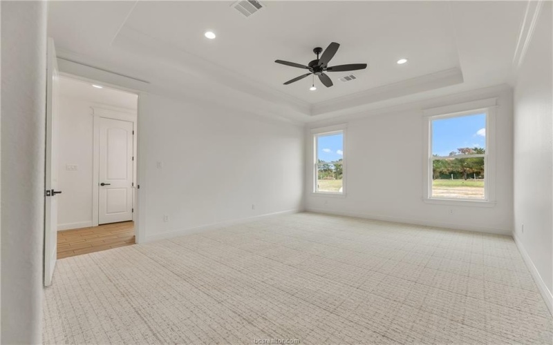 5683 Mill Water Court, Bryan, TX 77808, 5 Habitaciones Habitaciones , ,5 BañosBaños,Residential,En Venta,5683 Mill Water Court,0,25008892