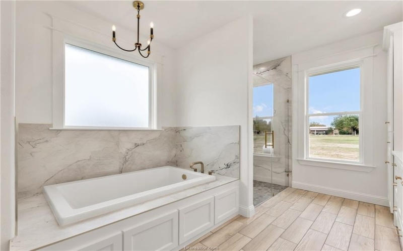 5683 Mill Water Court, Bryan, TX 77808, 5 Habitaciones Habitaciones , ,5 BañosBaños,Residential,En Venta,5683 Mill Water Court,0,25008892