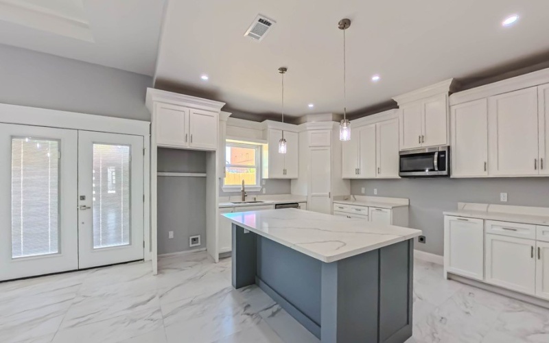 2713 Natalia, Eagle Pass, TX 78852, 4 Bedrooms Bedrooms, ,2 BathroomsBathrooms,Residential,For Sale,2713 Natalia,0,81540