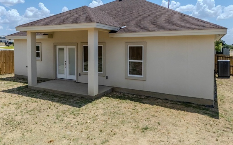 2713 Natalia, Eagle Pass, TX 78852, 4 Bedrooms Bedrooms, ,2 BathroomsBathrooms,Residential,For Sale,2713 Natalia,0,81540