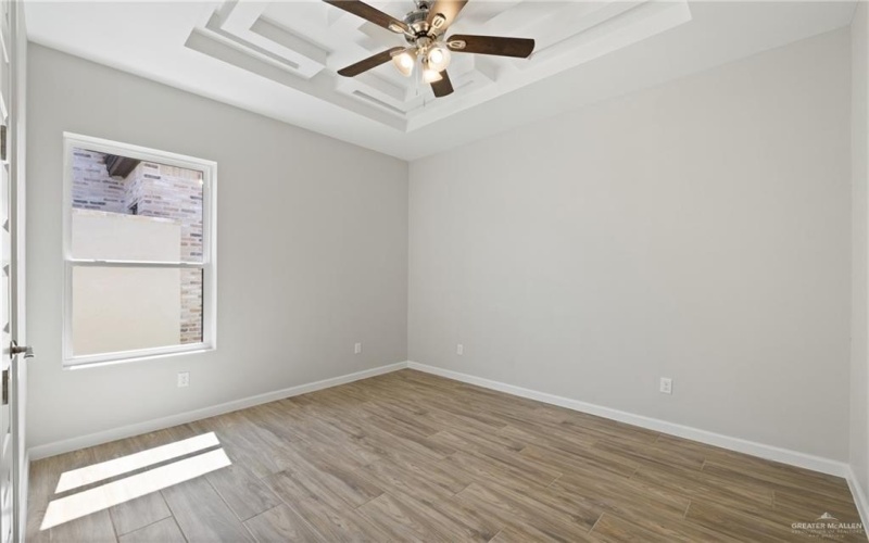 701 Grayson Avenue, McAllen, TX 78504, 4 Habitaciones Habitaciones , ,2 BañosBaños,Residential,En Venta,701 Grayson Avenue,0,478588