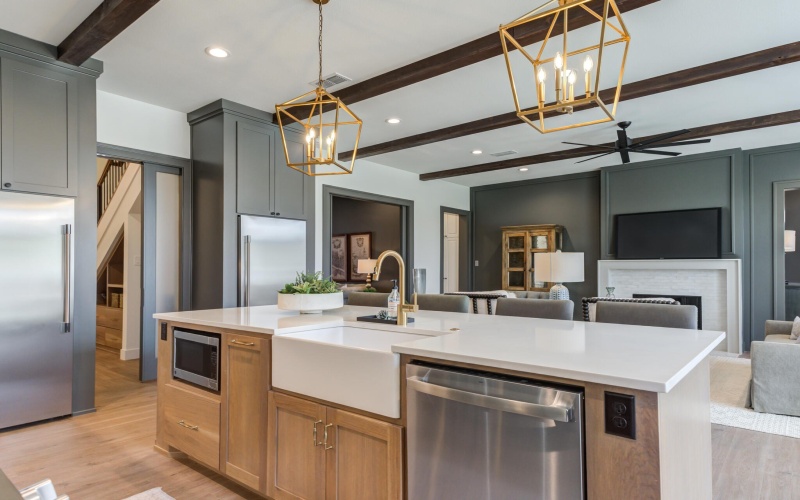 3810 126th Street, Lubbock, TX 79423, 4 Bedrooms Bedrooms, ,5 BathroomsBathrooms,Residential,For Sale,3810 126th Street,0,202559159
