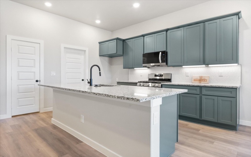 314 E 26th Street, Wolfforth, TX 79382, 3 Habitaciones Habitaciones , ,2 BañosBaños,Residential,En Venta,314 E 26th Street,0,202559169