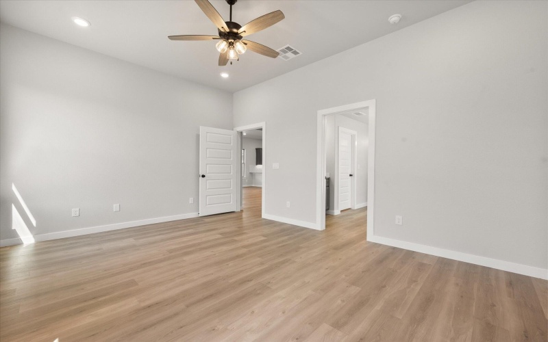 303 E 24th Street, Wolfforth, TX 79382, 3 Bedrooms Bedrooms, ,2 BathroomsBathrooms,Residential,For Sale,303 E 24th Street,0,202559170