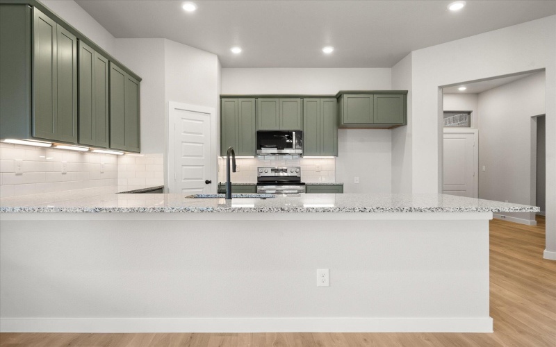 303 E 24th Street, Wolfforth, TX 79382, 3 Bedrooms Bedrooms, ,2 BathroomsBathrooms,Residential,For Sale,303 E 24th Street,0,202559170