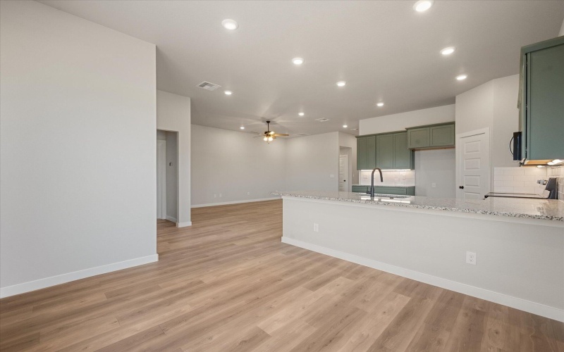 302 E 24th Street, Wolfforth, TX 79382, 4 Bedrooms Bedrooms, ,2 BathroomsBathrooms,Residential,For Sale,302 E 24th Street,0,202559177