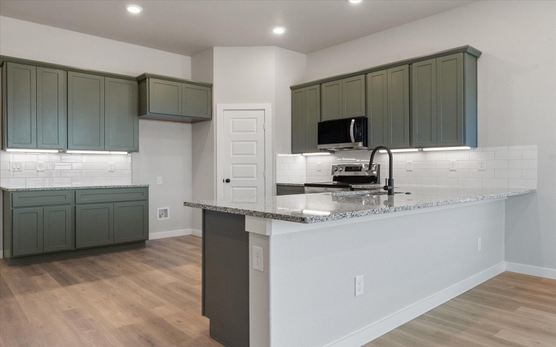 302 E 24th Street, Wolfforth, TX 79382, 4 Bedrooms Bedrooms, ,2 BathroomsBathrooms,Residential,For Sale,302 E 24th Street,0,202559177