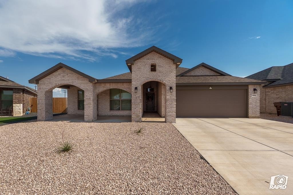 2524 Chickadee Dr, Midland, TX 79705, 4 Habitaciones Habitaciones , ,3 BañosBaños,Residential,En Venta,2524 Chickadee Dr,0,50084598