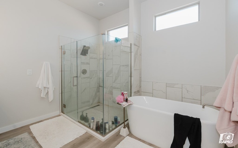 2524 Chickadee Dr, Midland, TX 79705, 4 Bedrooms Bedrooms, ,3 BathroomsBathrooms,Residential,For Sale,2524 Chickadee Dr,0,50084598