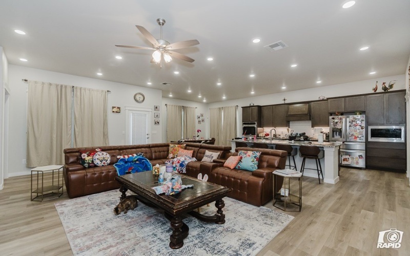 2524 Chickadee Dr, Midland, TX 79705, 4 Bedrooms Bedrooms, ,3 BathroomsBathrooms,Residential,For Sale,2524 Chickadee Dr,0,50084598