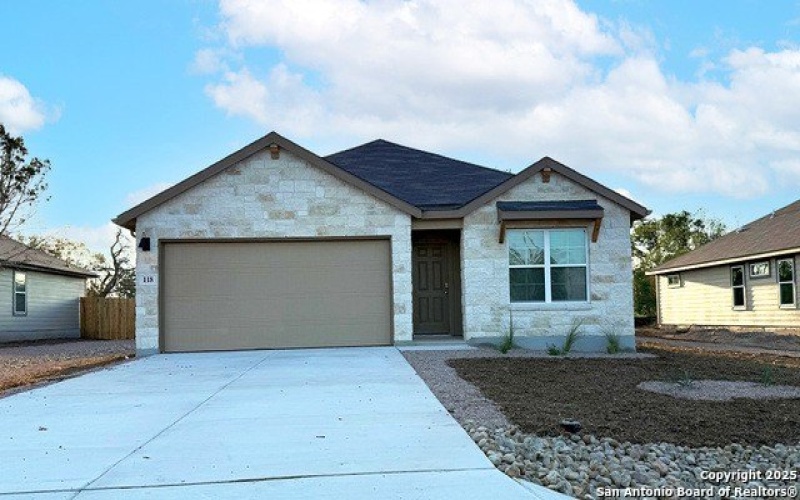 118 Lilli's Lane, Comfort, TX 78013, 4 Habitaciones Habitaciones , ,2 BañosBaños,Residential,En Venta,118 Lilli's Lane,0,1893135