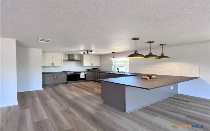 713 S 30th Street, Temple, TX 76501, 3 Habitaciones Habitaciones , ,2 BañosBaños,Residential,En Venta,713 S 30th Street,0,589551