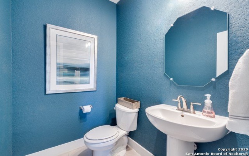 154 Beaver, San Antonio, TX 78253, 4 Bedrooms Bedrooms, ,3 BathroomsBathrooms,Residential,For Sale,154 Beaver,0,1892990