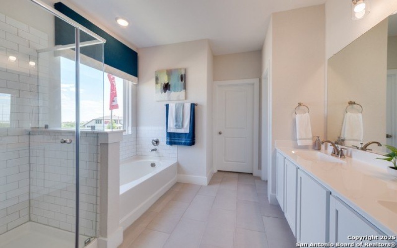 154 Beaver, San Antonio, TX 78253, 4 Bedrooms Bedrooms, ,3 BathroomsBathrooms,Residential,For Sale,154 Beaver,0,1892990