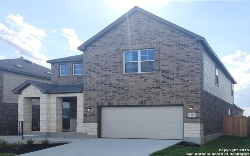 1419 Lockett Falls, San Antonio, TX 78245, 5 Bedrooms Bedrooms, ,5 BathroomsBathrooms,Residential,For Sale,1419 Lockett Falls,0,1893104