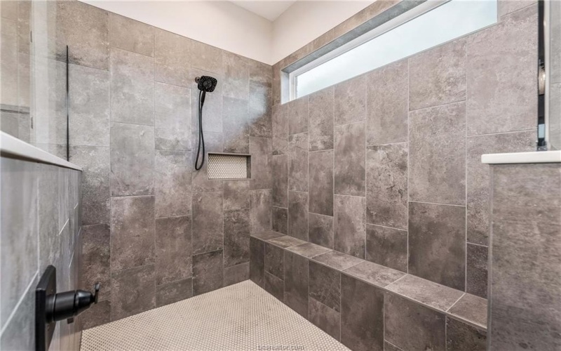 3549 Anderson Arbor Court, College Station, TX 77845, 4 Habitaciones Habitaciones , ,5 BañosBaños,Residential,En Venta,3549 Anderson Arbor Court,0,25008976