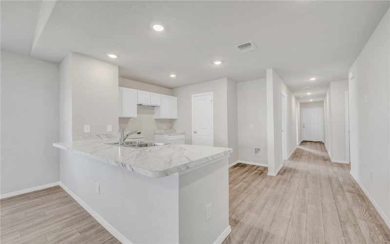 3501 Rebecca, Corpus Christi, TX 78410, 4 Habitaciones Habitaciones , ,2 BañosBaños,Residential,En Venta,3501 Rebecca,0,463396