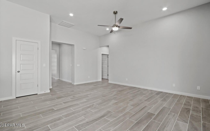 51093 Sand Verbena Avenue, El Paso, TX 79934, 4 Habitaciones Habitaciones , ,1 BañoBaños,Residential,En Venta,51093 Sand Verbena Avenue,916863