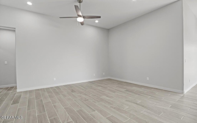 51093 Sand Verbena Avenue, El Paso, TX 79934, 4 Habitaciones Habitaciones , ,1 BañoBaños,Residential,En Venta,51093 Sand Verbena Avenue,916863
