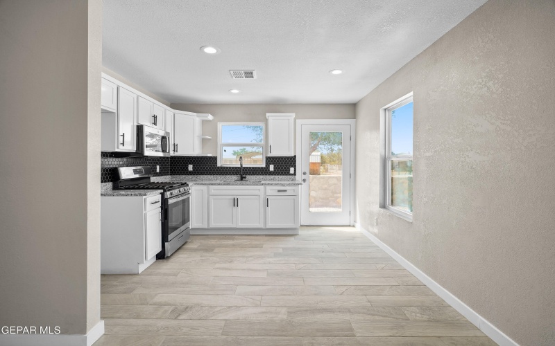11721 Valle Del Paseo Drive unit: A #A, Socorro, TX 79927, 3 Bedrooms Bedrooms, ,2 BathroomsBathrooms,Residential Multi Family,For Sale,11721 Valle Del Paseo Drive unit: A,0,928505
