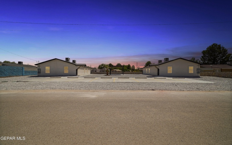 11721 Valle Del Paseo Drive unit: B #B, Socorro, TX 79927, 3 Bedrooms Bedrooms, ,2 BathroomsBathrooms,Residential Multi Family,For Sale,11721 Valle Del Paseo Drive unit: B,0,928506