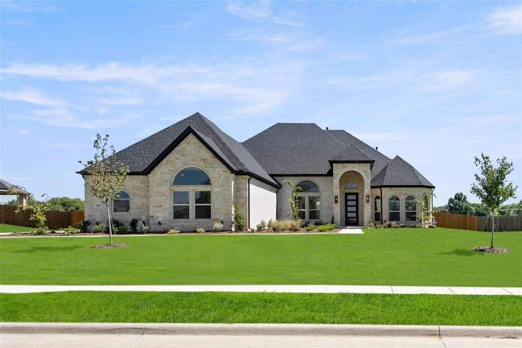 310 Penrose Drive, Ovilla, TX 75154, 4 Bedrooms Bedrooms, ,3 BathroomsBathrooms,Residential,For Sale,310 Penrose Drive,0,20696163