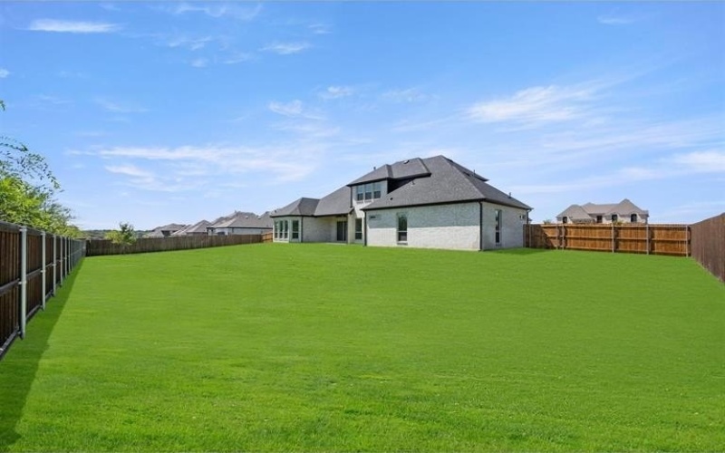 310 Penrose Drive, Ovilla, TX 75154, 4 Bedrooms Bedrooms, ,3 BathroomsBathrooms,Residential,For Sale,310 Penrose Drive,0,20696163