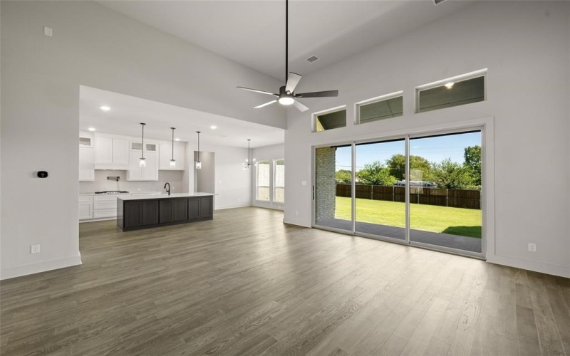 310 Penrose Drive, Ovilla, TX 75154, 4 Bedrooms Bedrooms, ,3 BathroomsBathrooms,Residential,For Sale,310 Penrose Drive,0,20696163