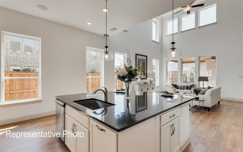 2044 Belvedere Street, Garland, TX 76042, 3 Bedrooms Bedrooms, ,2 BathroomsBathrooms,Residential,For Sale,2044 Belvedere Street,0,20975655