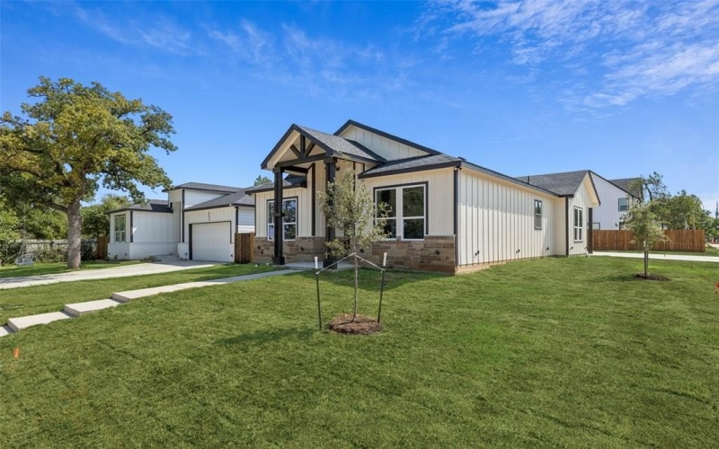 4437 Foard Street, Fort Worth, TX 76119, 3 Bedrooms Bedrooms, ,2 BathroomsBathrooms,Residential,For Sale,4437 Foard Street,0,21011438