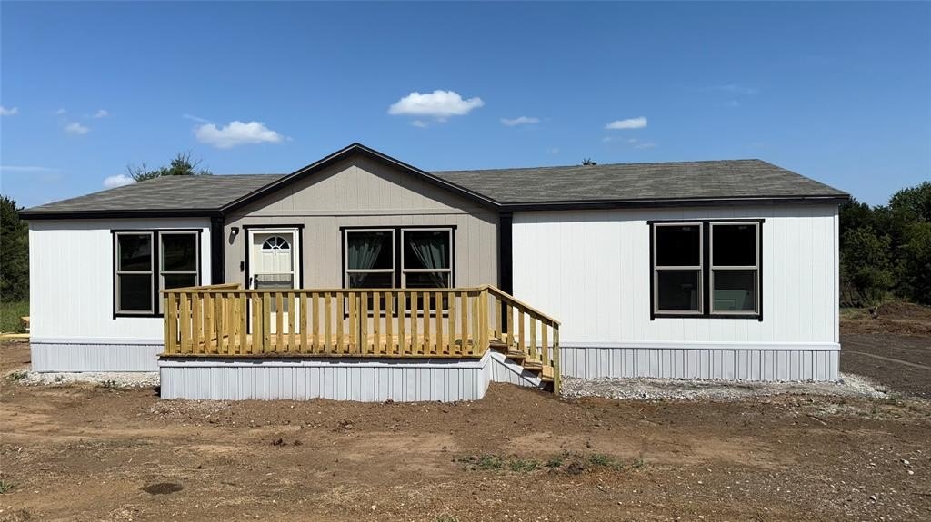 244 Overland Trail, Bridgeport, TX 76426, 3 Bedrooms Bedrooms, ,2 BathroomsBathrooms,Residential,For Sale,244 Overland Trail,0,21028916